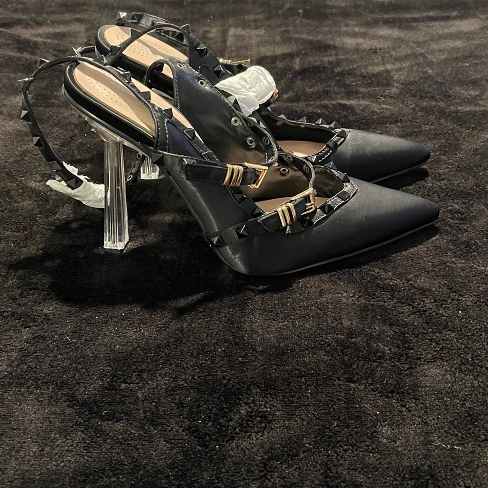 Chic Black Studded Heels